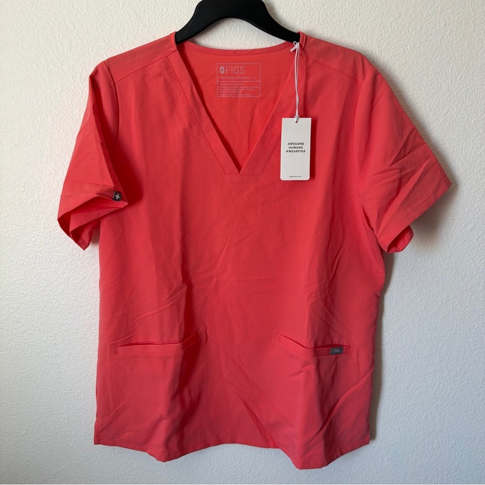 Figs Casma Three Pocket Scrub Top